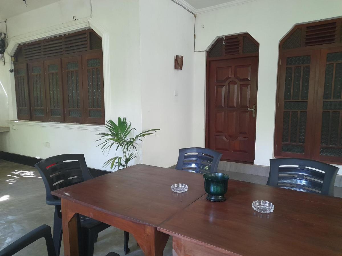Mealanie'S House Hotel Unawatuna Ngoại thất bức ảnh